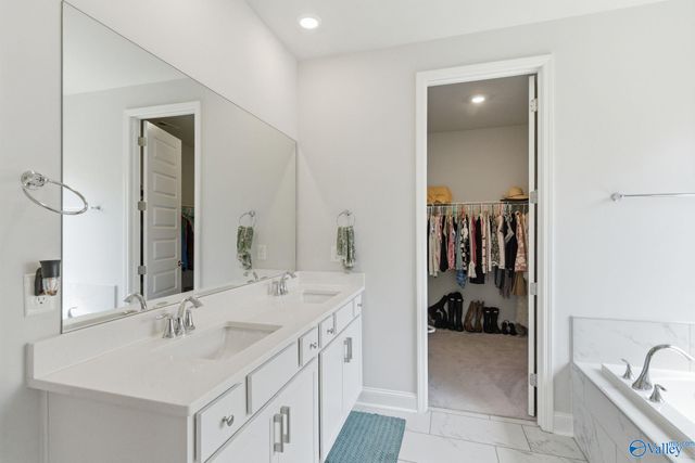 22778 Ansley Drive, Athens, AL 35613