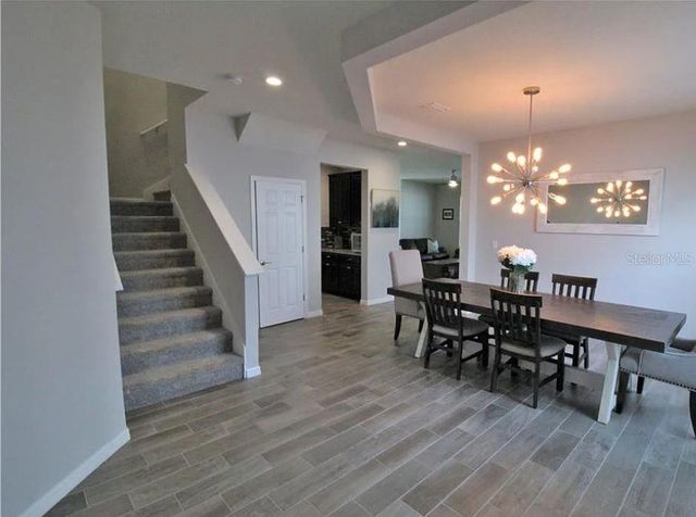 1049 MULTIFLORA LOOP, Lutz, FL 33558