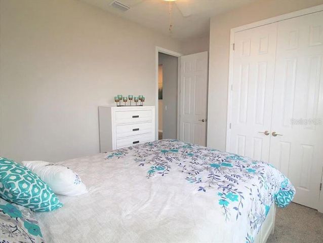 1049 MULTIFLORA LOOP, Lutz, FL 33558