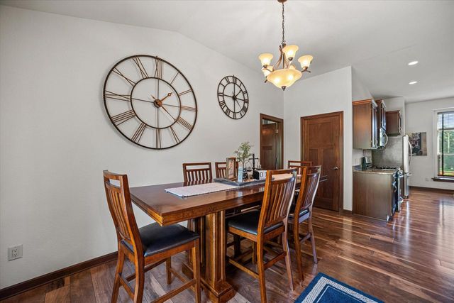 3906 Crystal LANE, Waukesha, WI 53189