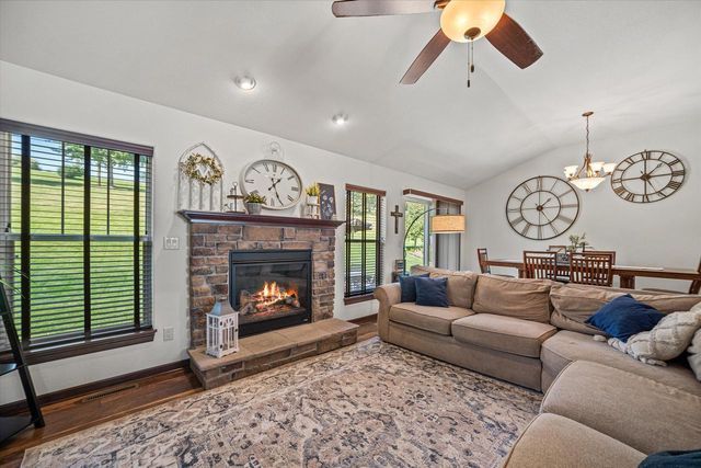 3906 Crystal LANE, Waukesha, WI 53189