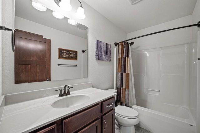 3906 Crystal LANE, Waukesha, WI 53189