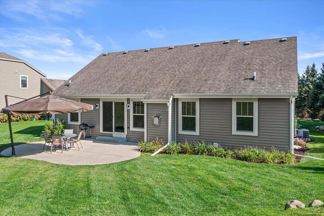 3906 Crystal LANE, Waukesha, WI 53189