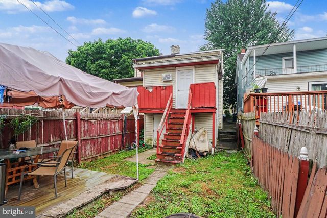 523 E WALNUT ST, Lebanon, PA 17042