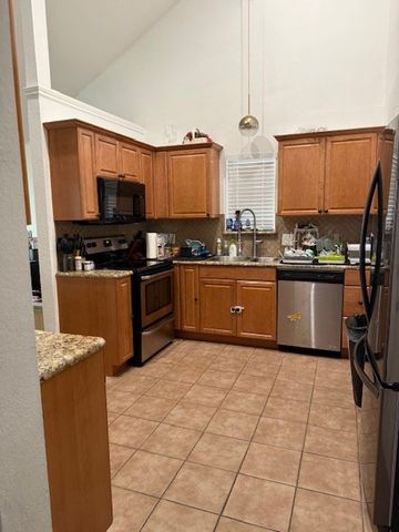 4653 Goldrock Drive, Fort Worth, TX 76137