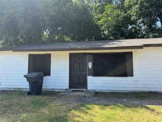 3850 Basswood Drive, Dallas, TX 75241