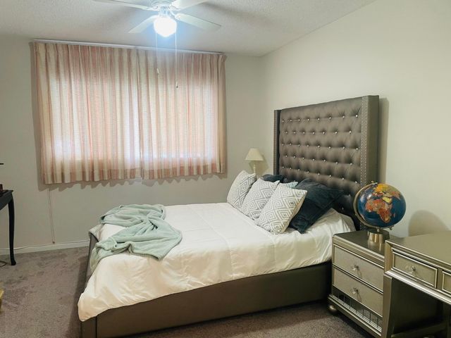 624 SNUG HARBOR Drive B7, Boynton Beach, FL 33435