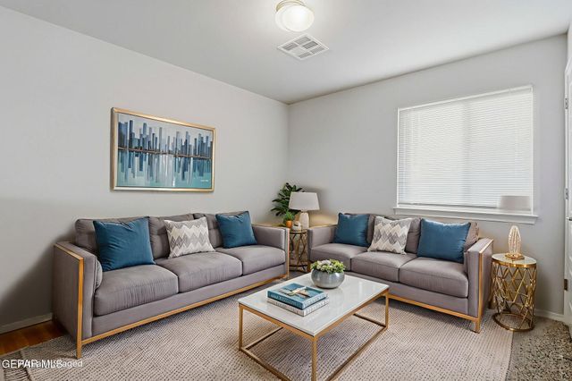 11588 Flor Sereno Place, Socorro, TX 79927