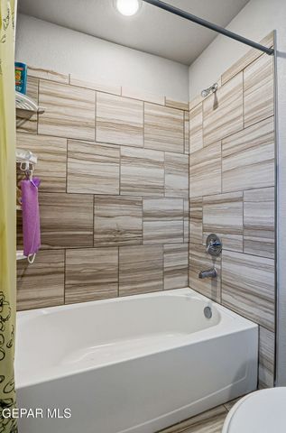 11588 Flor Sereno Place, Socorro, TX 79927