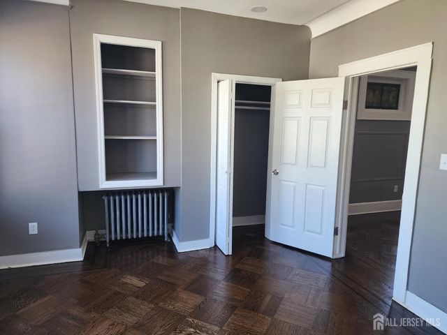 196 W End W Avenue, Newark, NJ 07106