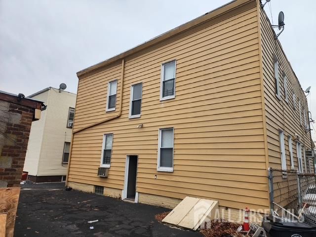 196 W End W Avenue, Newark, NJ 07106