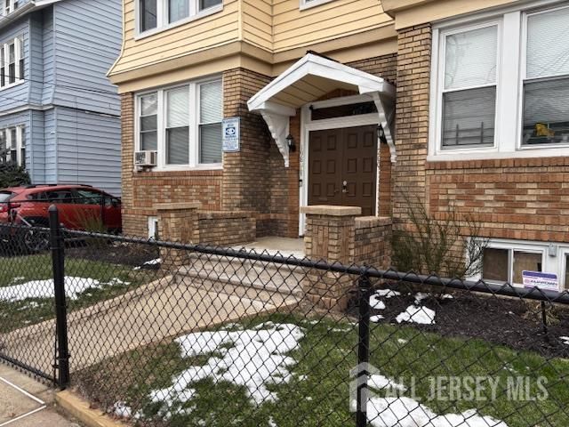 196 W End W Avenue, Newark, NJ 07106