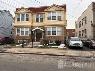 196 W End W Avenue, Newark, NJ 07106