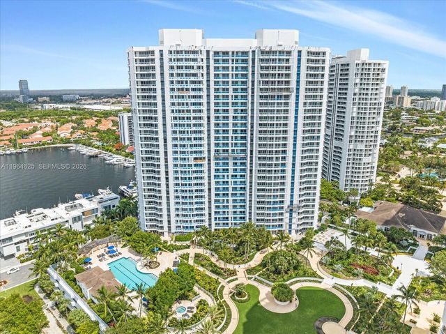 21055 Yacht Club Dr 802, Aventura, FL 33180