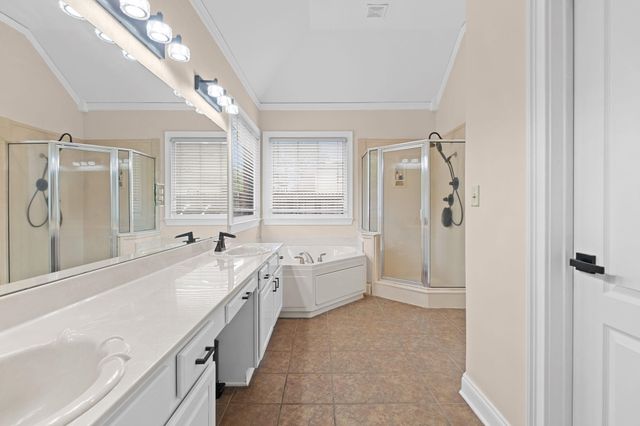 564 FERN MEADOW CV, Cordova, TN 38018
