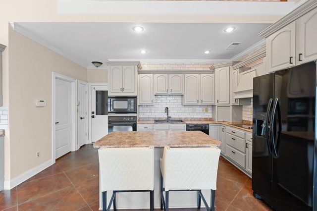 564 FERN MEADOW CV, Cordova, TN 38018