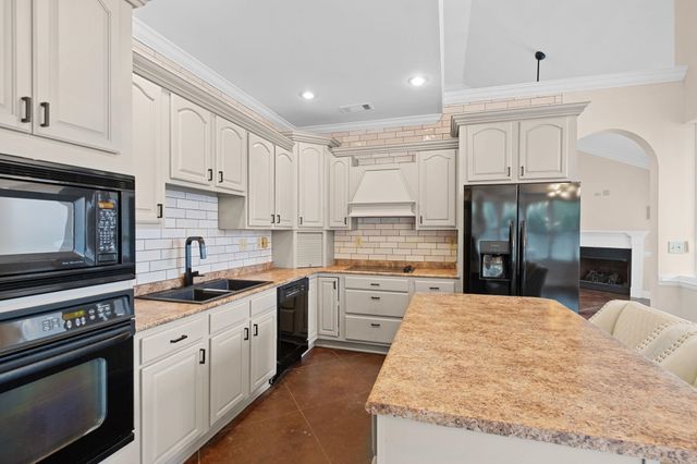 564 FERN MEADOW CV, Cordova, TN 38018