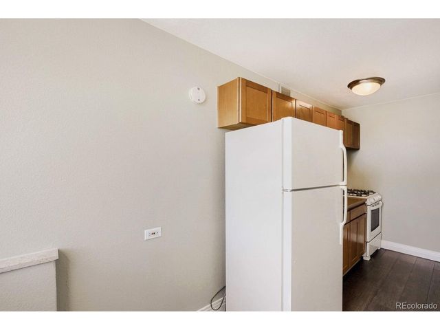 1196 N Grant St 305, Denver, CO 80203
