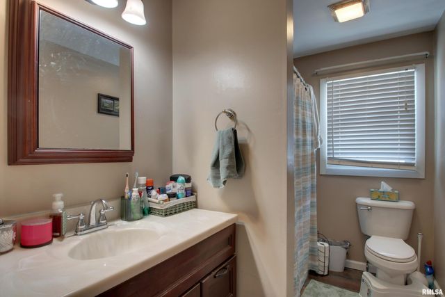 309 GLENDALE Court, Quincy, IL 62301