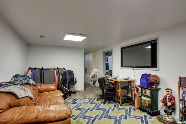 309 GLENDALE Court, Quincy, IL 62301