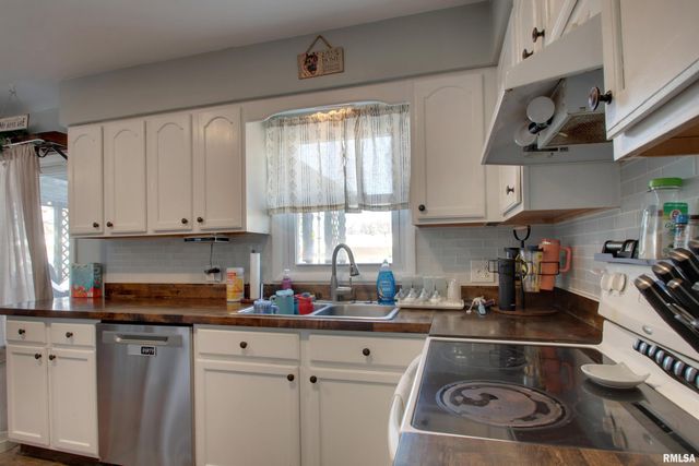 309 GLENDALE Court, Quincy, IL 62301