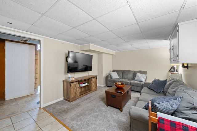 3689 Moonridge Drive, Green Twp, OH 45248