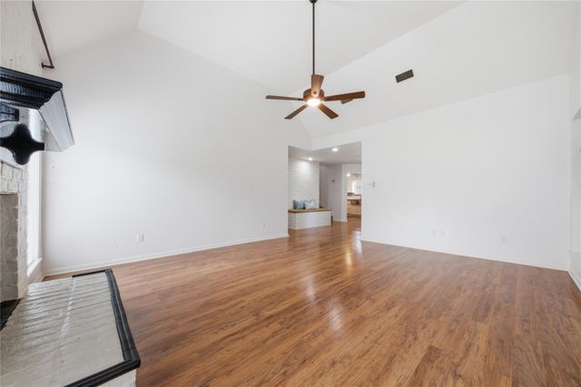 518 Rozelle Avenue, Sugar Land, TX 77498