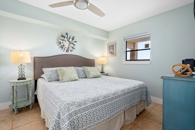 1021 S Water St. 312, Rockport, TX 78382