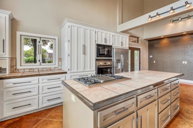 1802 Kelving Way Court, Wharton, TX 77488