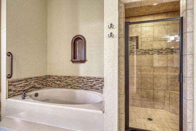 1802 Kelving Way Court, Wharton, TX 77488