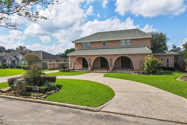 1802 Kelving Way Court, Wharton, TX 77488