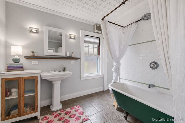 16 Ferguson Avenue, Burlington, VT 05401