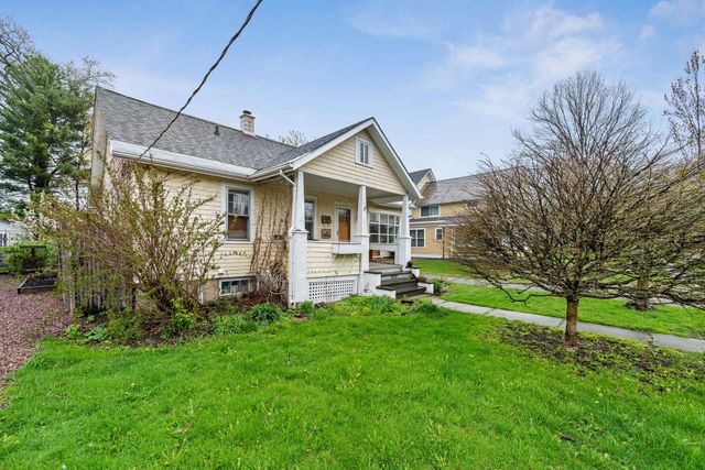 16 Ferguson Avenue, Burlington, VT 05401