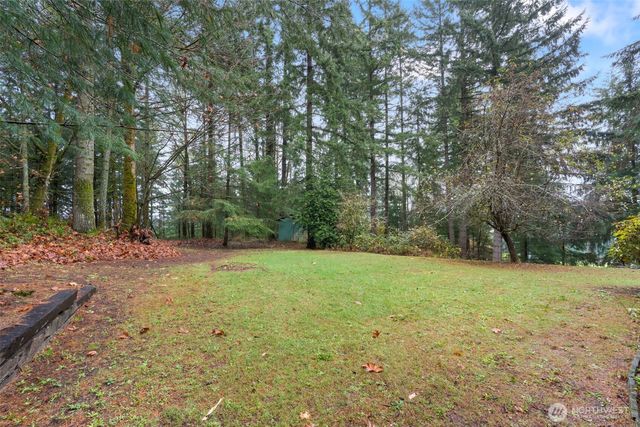 400 Ogden Road, Castle Rock, WA 98611