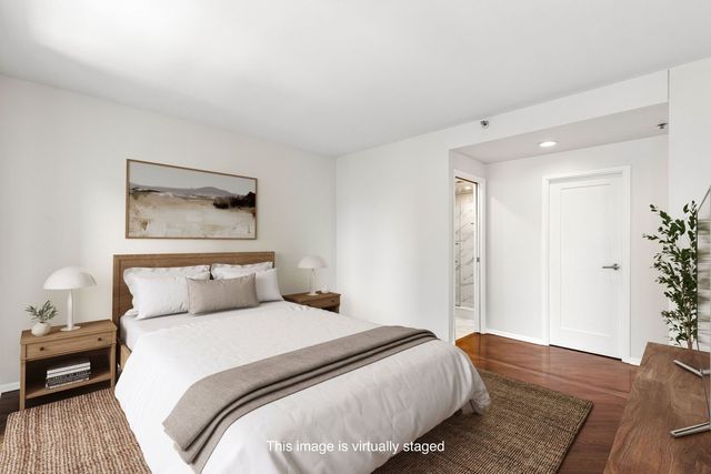 100 E Huron Street 1906, Chicago, IL 60611