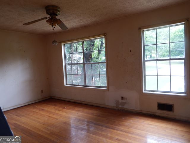 5122 Martindale Lane, Stone Mountain, GA 30088
