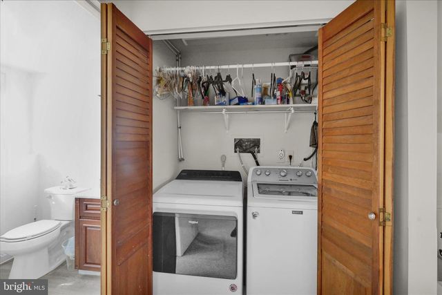 1818 STURBRIDGE DR, Lancaster, PA 17601