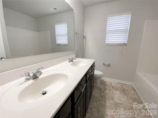 3605 Moorhen Drive, Charlotte, NC 28216