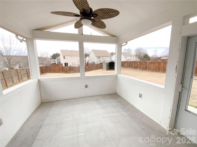 3605 Moorhen Drive, Charlotte, NC 28216