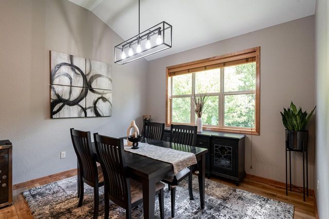 1201 Woodland Hills DRIVE, Waukesha, WI 53188