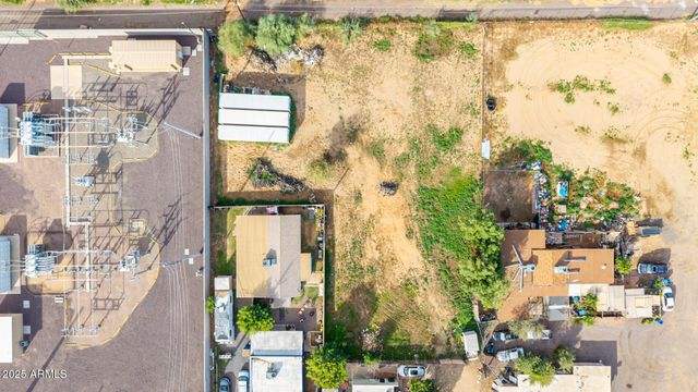 1724 W DESERT COVE Avenue -, Phoenix, AZ 85029