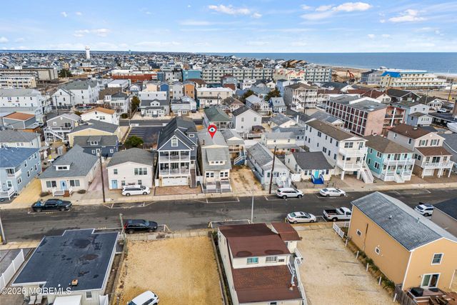 52 Kearney Avenue 5 Family, Seaside Heights, NJ 08751