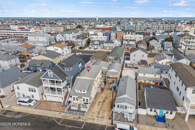 52 Kearney Avenue 5 Family, Seaside Heights, NJ 08751