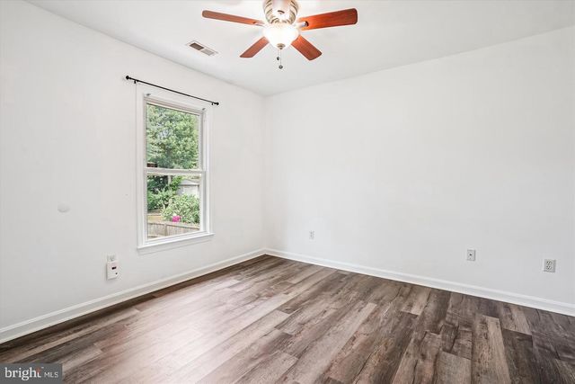 22 ARGYLE HILLS DR, Fredericksburg, VA 22405