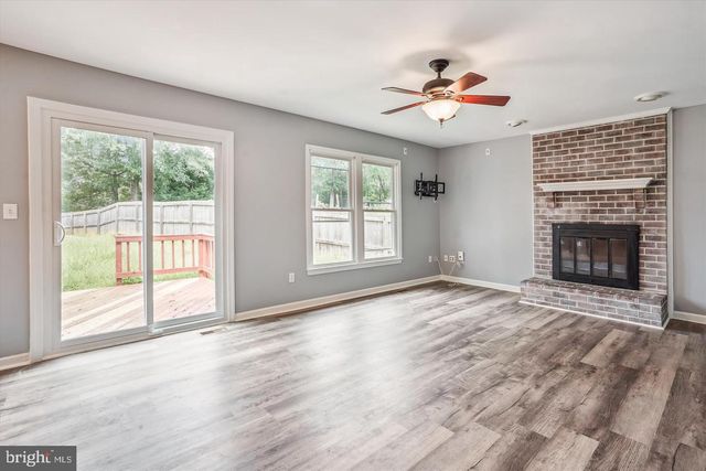 22 ARGYLE HILLS DR, Fredericksburg, VA 22405