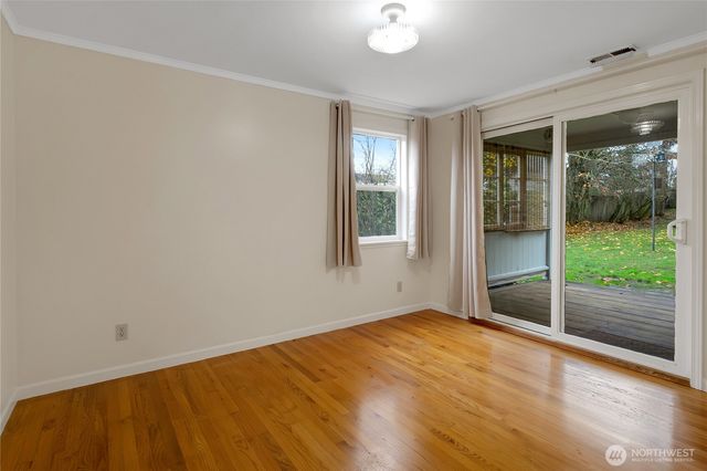 1316 SW 116th Street, Seattle, WA 98146