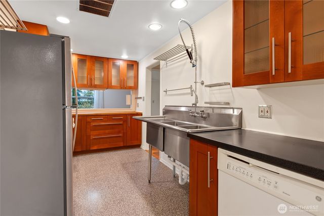 1316 SW 116th Street, Seattle, WA 98146