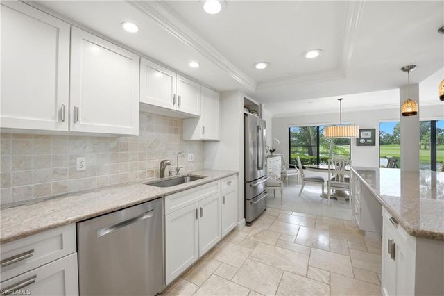 614 Wildwood LN 614, Naples, FL 34105