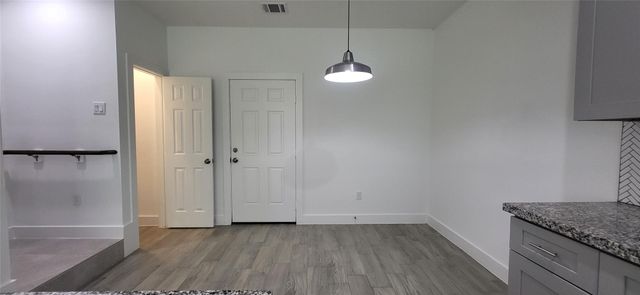 8308 Prairie View Drive, Houston, TX 77088