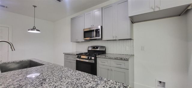 8308 Prairie View Drive, Houston, TX 77088